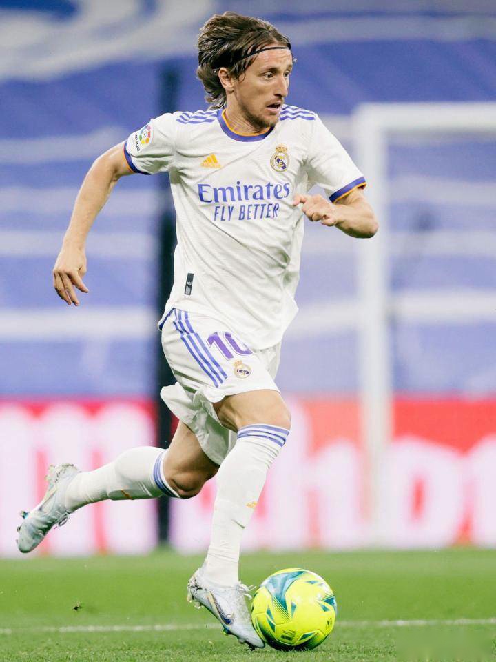 ＂这就是射击，犬牙交错，两位枪神太强了，心脏不大真搞不了射击，看的太紧张了！